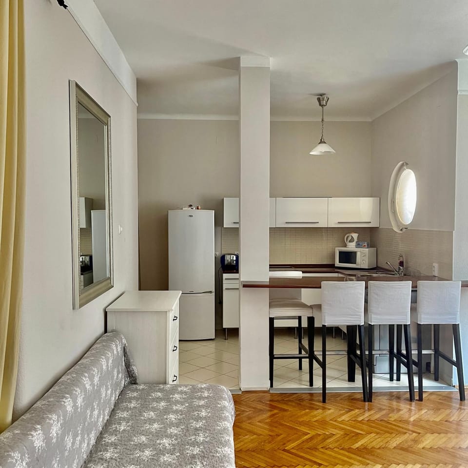 Elizabeth Bridge With Gellért-Hill View Apartment in Budapest