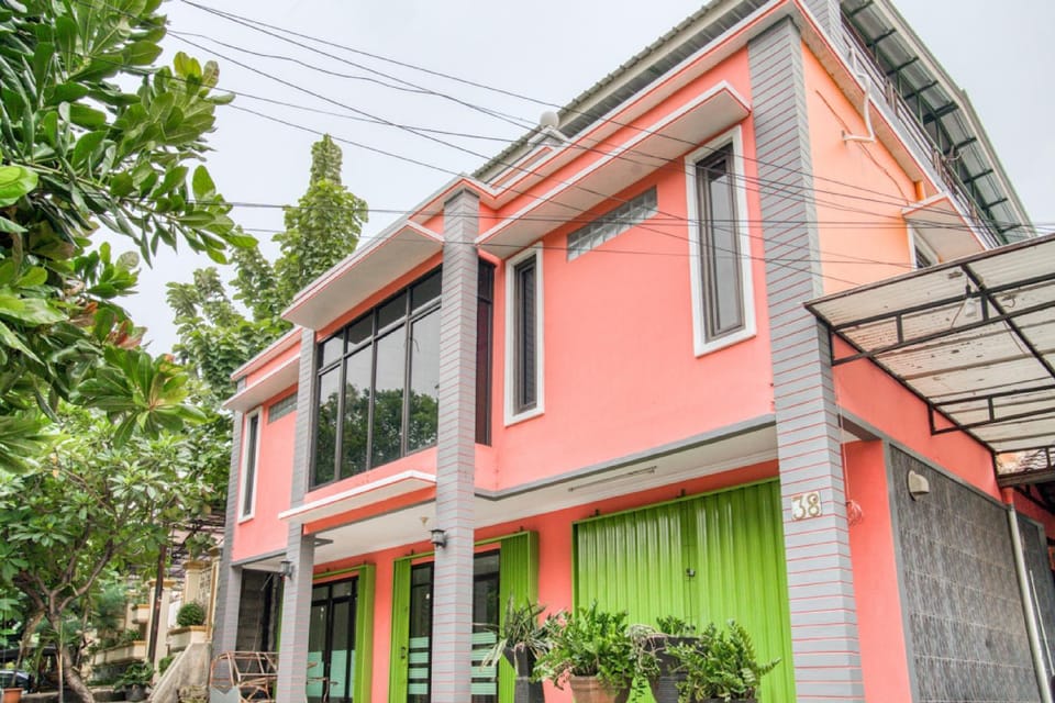 Property building, Facade/entrance