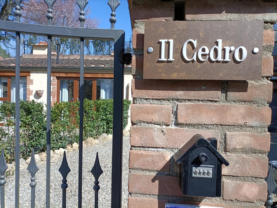 La Limonaia Country House Apartment in Tuscany