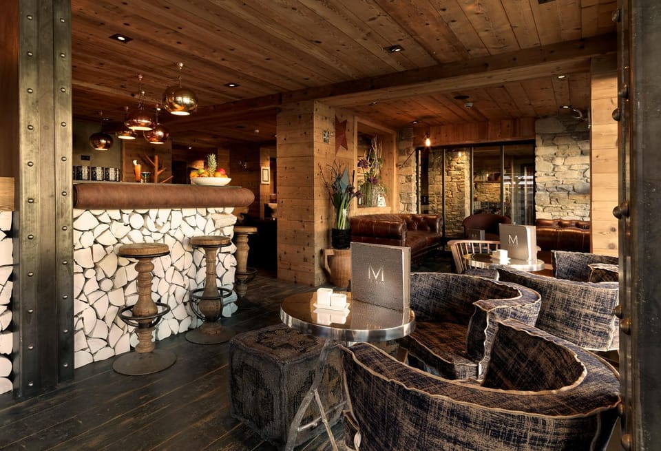 Lounge or bar
