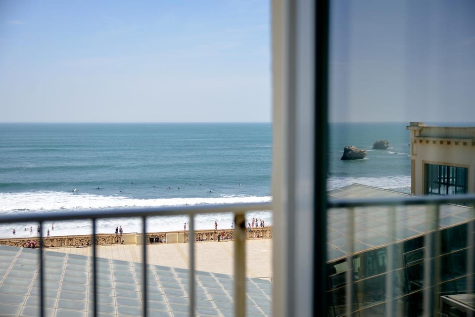 Day, Natural landscape, Casino, Casino, Beach, Beach, Sea view