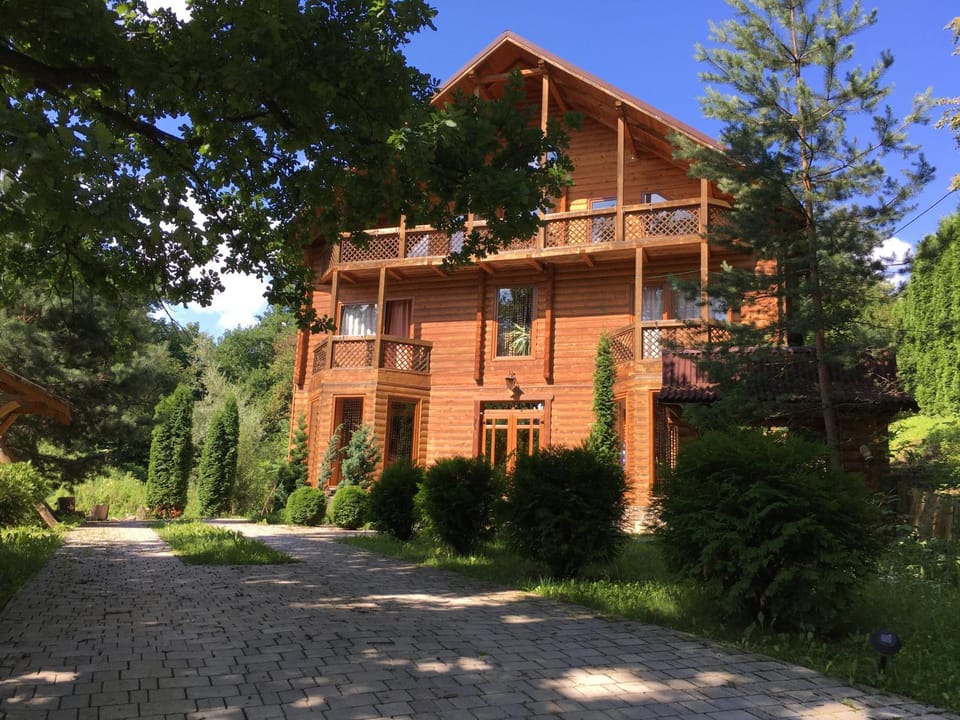 Guсulka Ksenia Villa in Ukraine