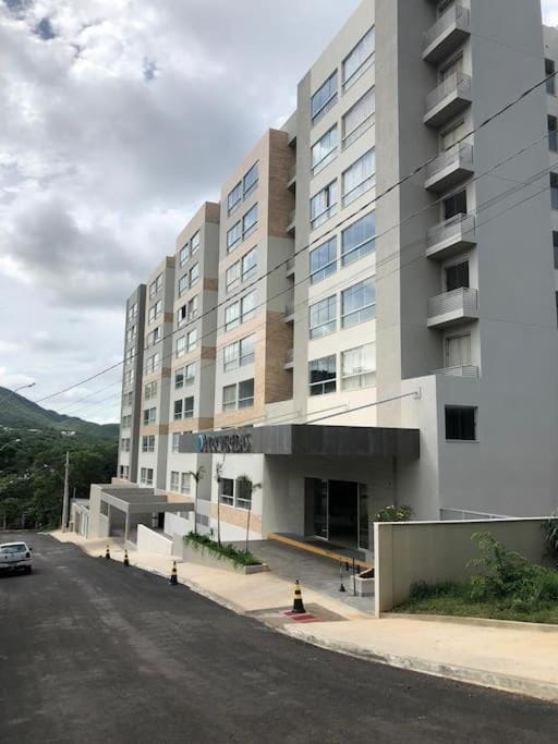 Rio Quente Park Veredas Vista paras Piscinas Rio Quente no Fundo esta Liberado Apartment in State of Goiás
