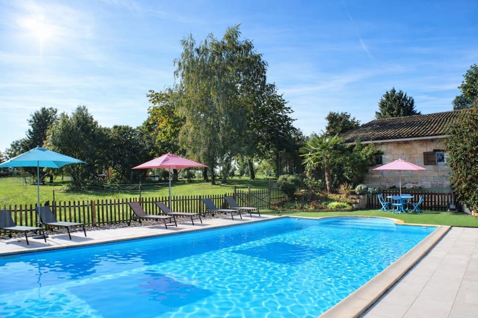 DOMAINE SOLAYA Villa in Nouvelle-Aquitaine