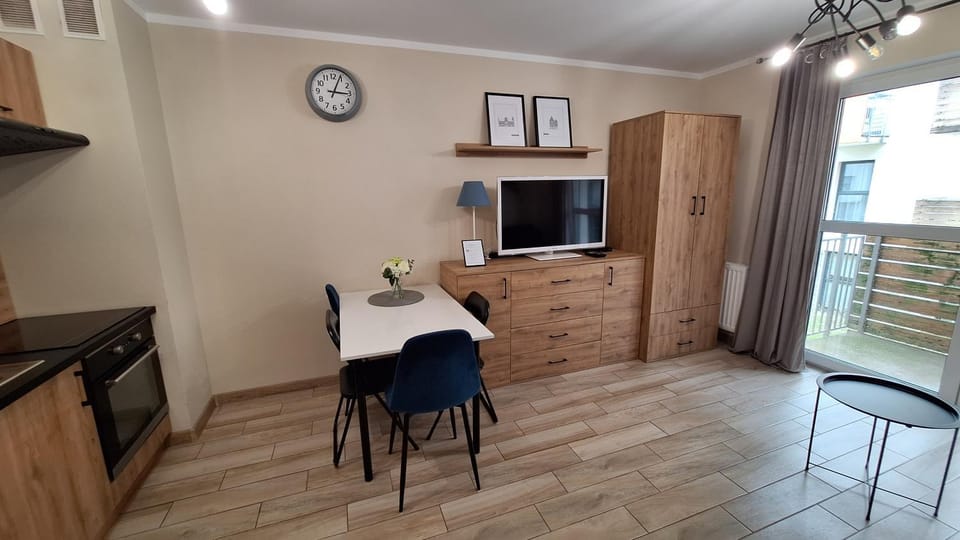 Apartament Dębowy z miejscem parkingowym Apartment in Greater Poland Voivodeship