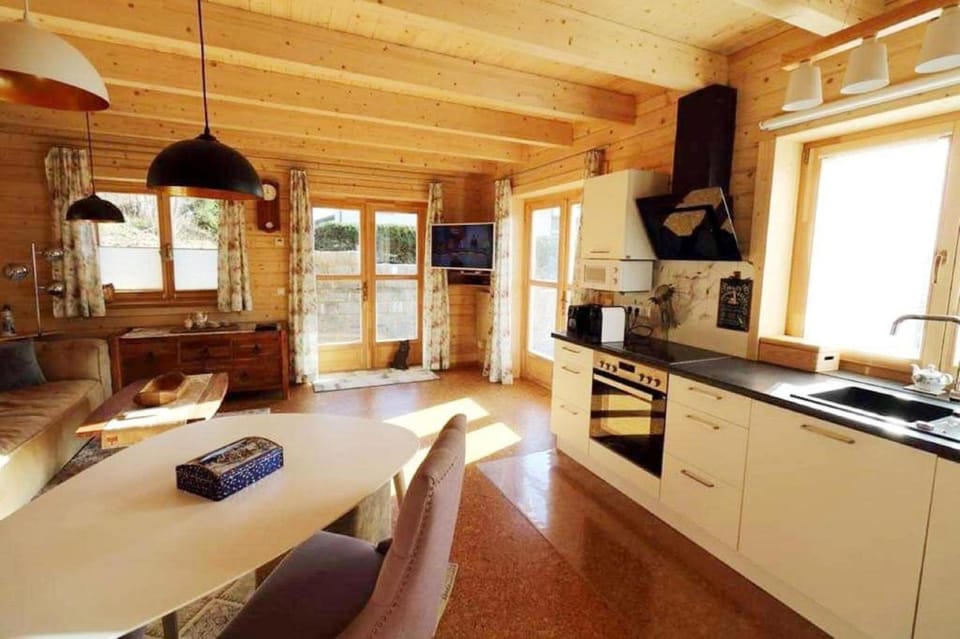 Photo of the whole room, Seating area, kitchen