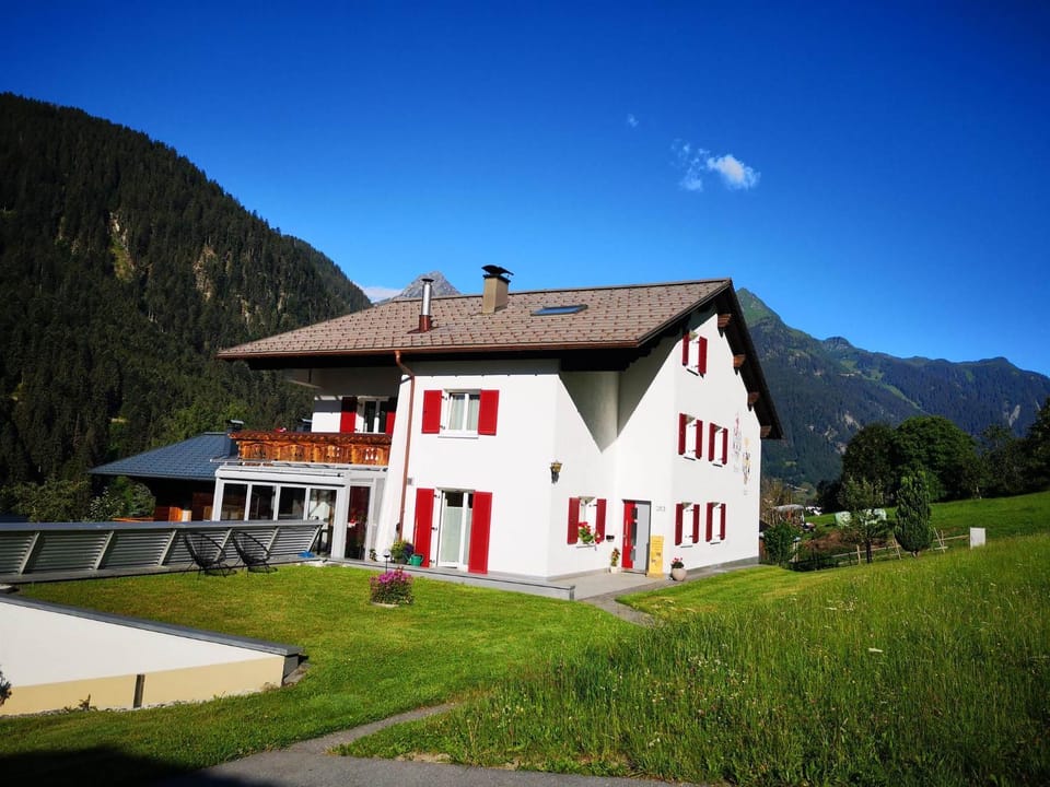 Property building, Summer