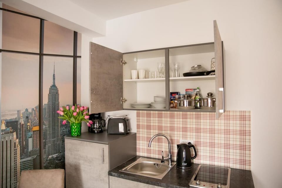 Coffee/tea facilities, Kitchen or kitchenette
