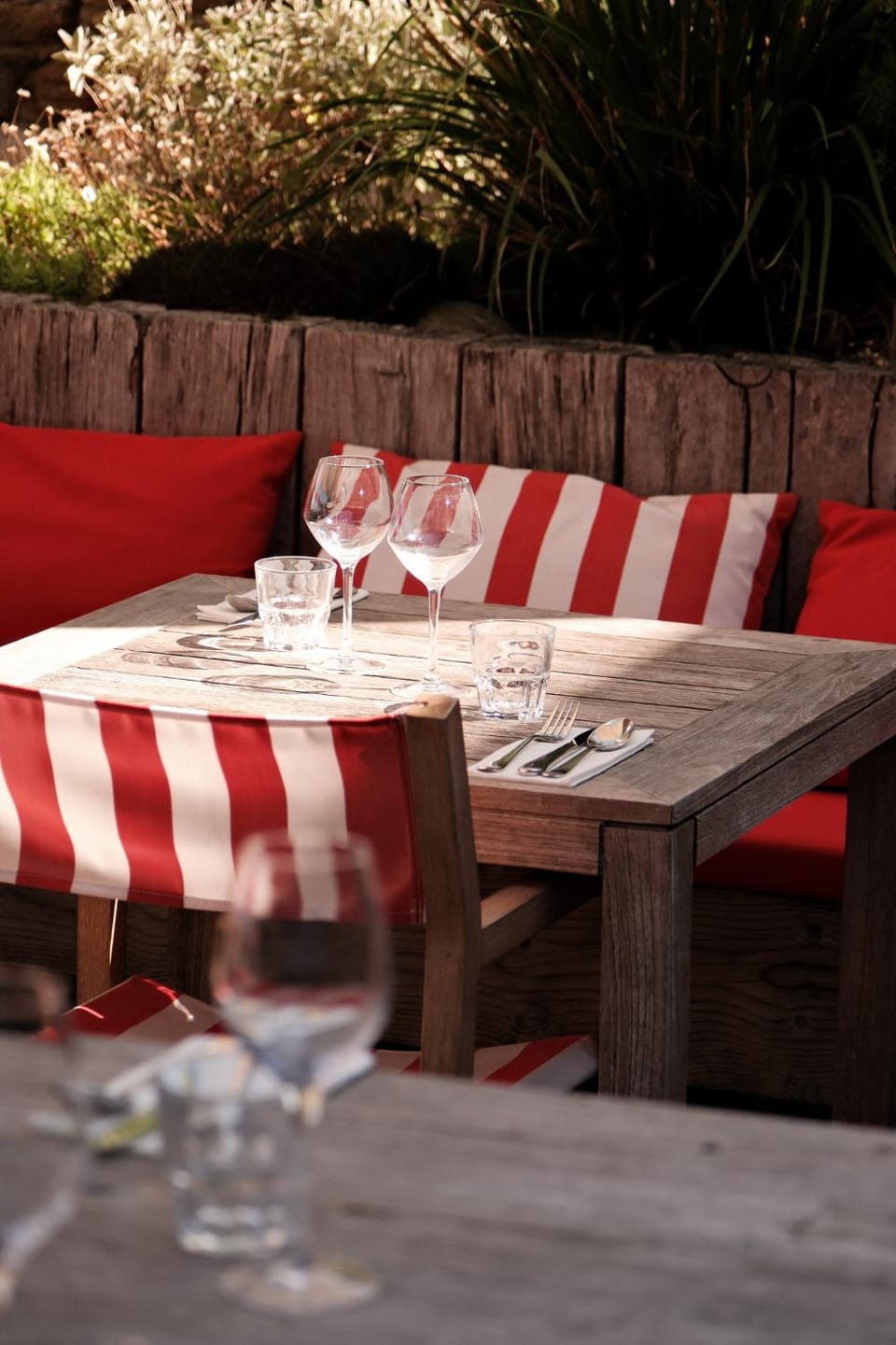 Patio, Day, Food and drinks, Dining area, Drinks