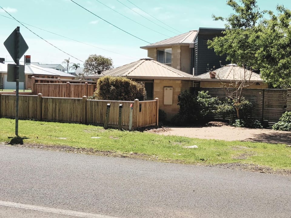 Monrepos House in Point Lonsdale
