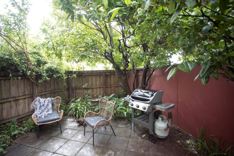 Monrepos House in Point Lonsdale