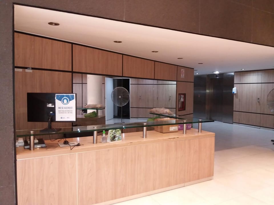 Staff, Lobby or reception