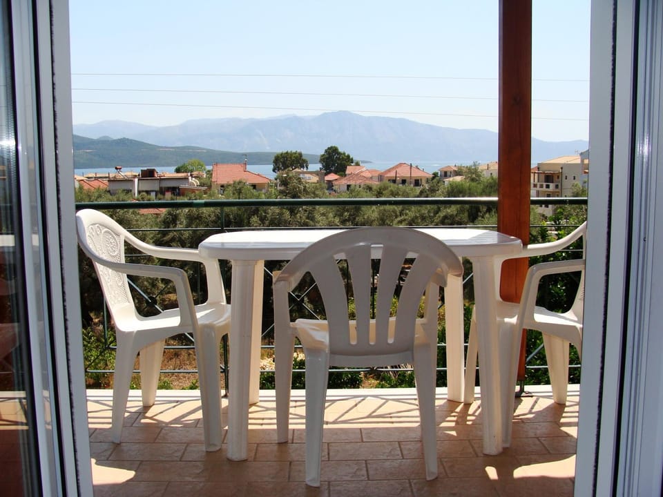 View (from property/room), Balcony/Terrace