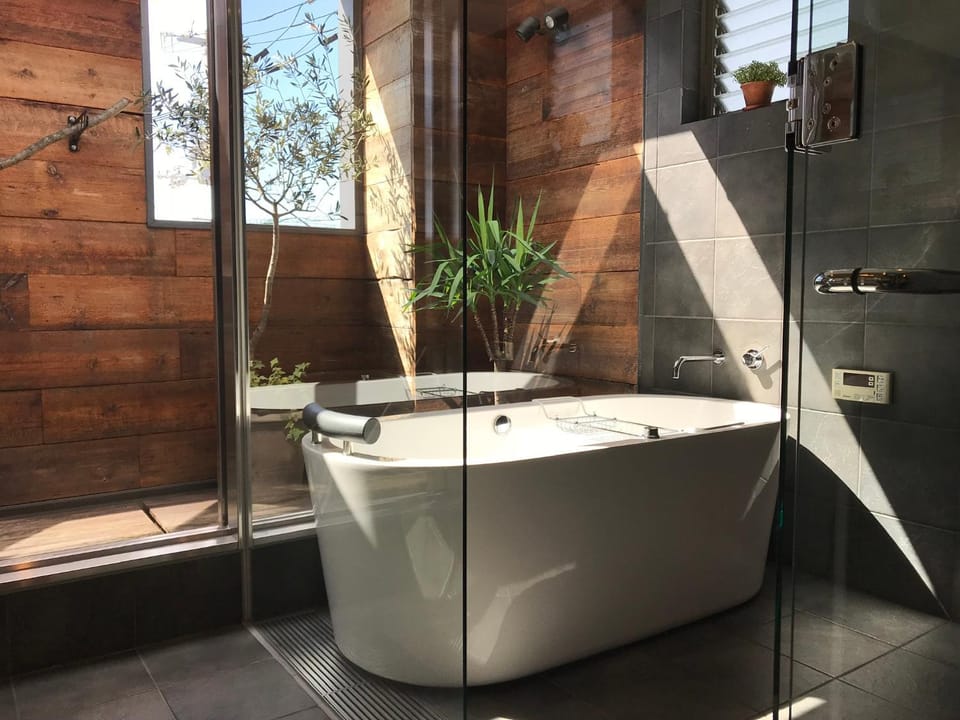 Hot Tub, Bathroom, Bath
