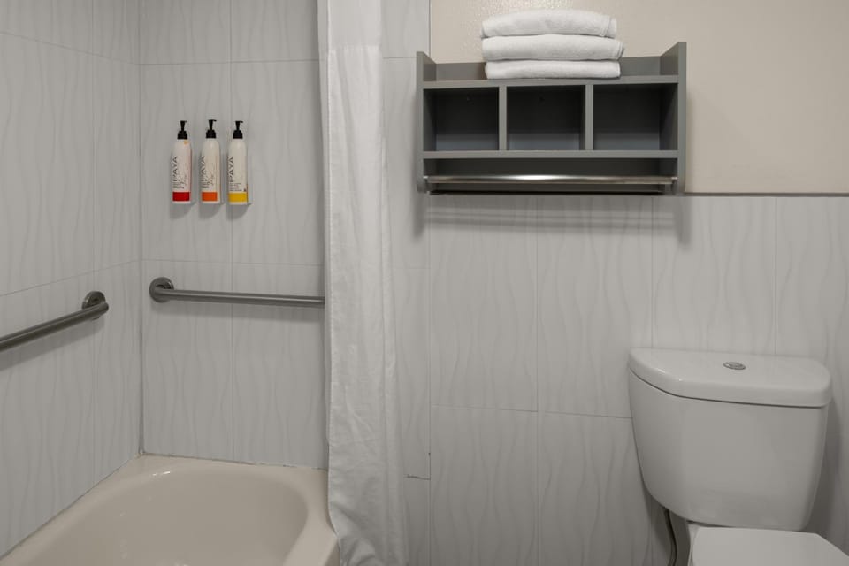 Bathroom, Bath