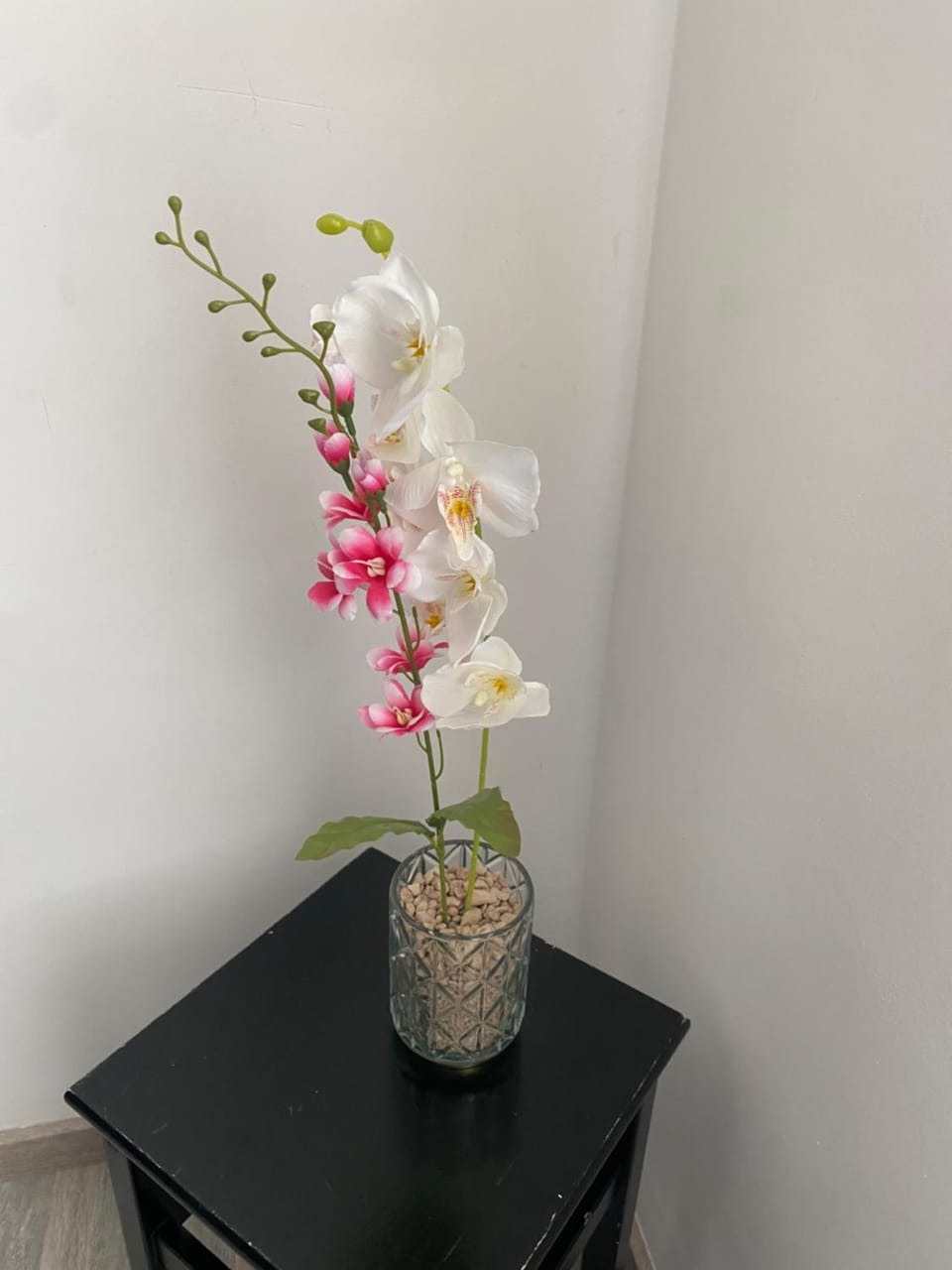 Magnifique Appart pour 4 personnes complètement reno Apartment in Charleroi