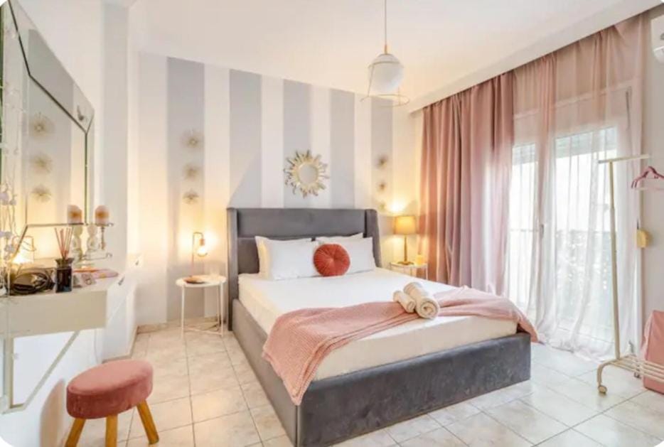 Breakfast at Tiffanys#seafront#Thessaloniki Apartment in Thessaloniki