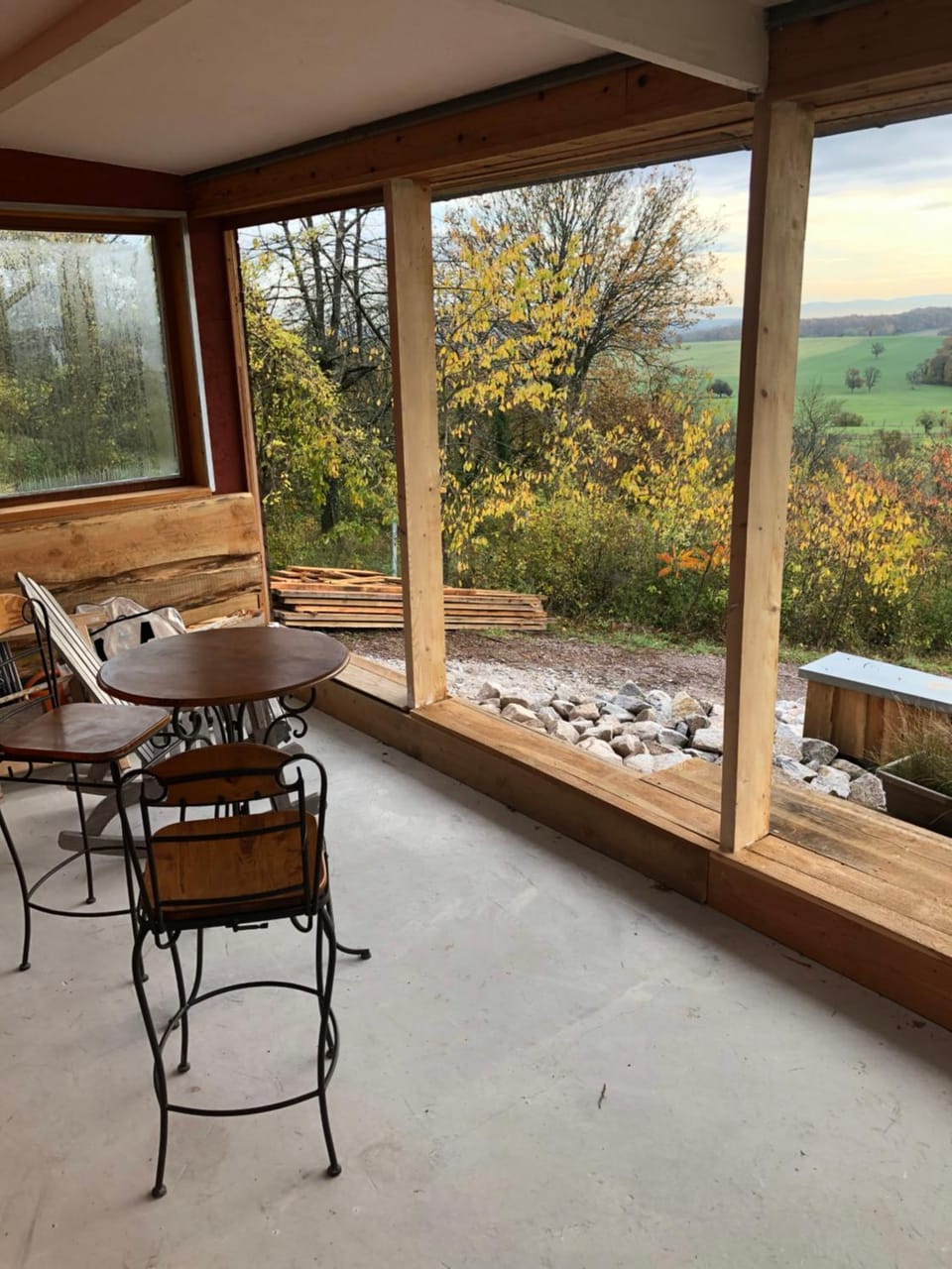 Dining area, Garden view