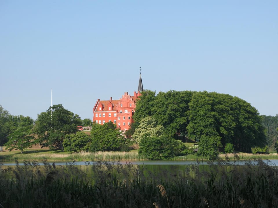 Nearby landmark