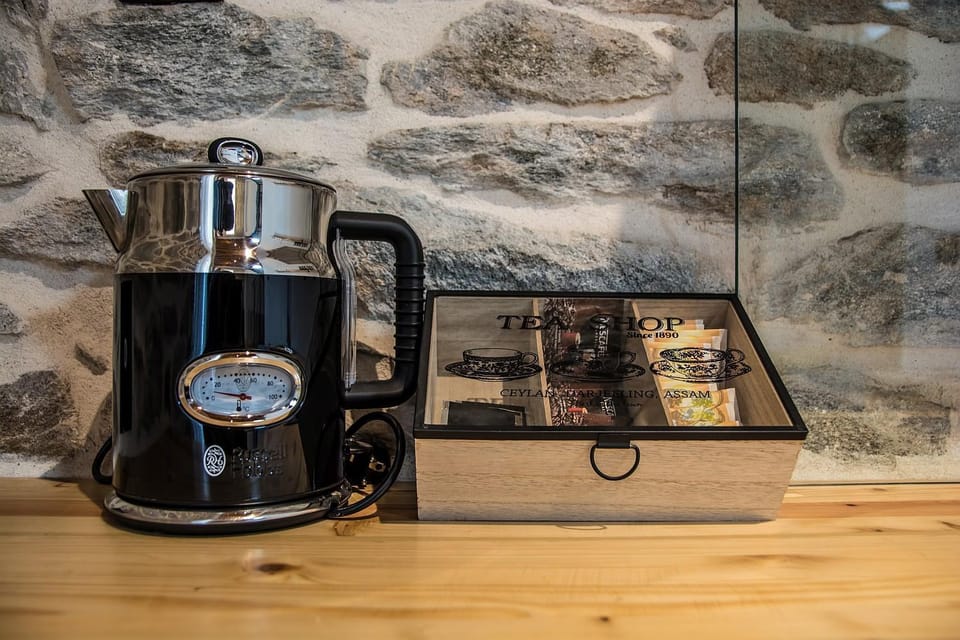 Coffee/tea facilities, Kitchen or kitchenette