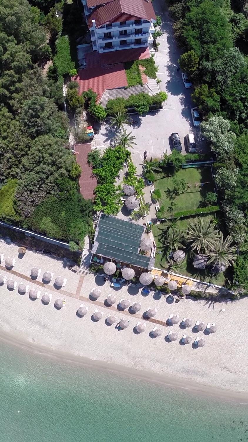 Property building, Day, Natural landscape, Bird's eye view, Beach, Sea view