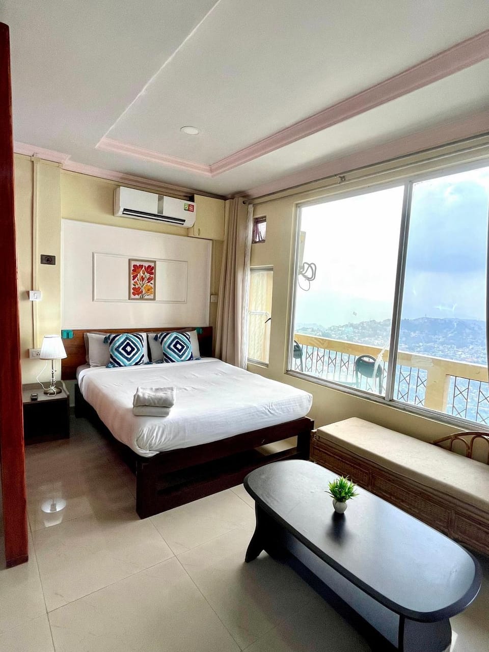 Bed, View (from property/room), Bedroom, Mountain view