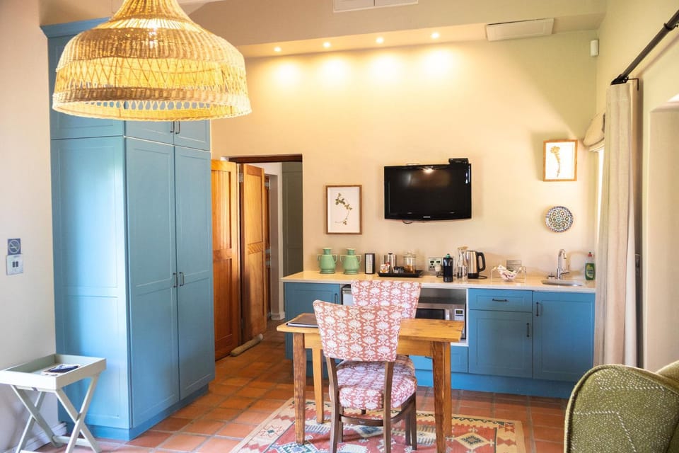 Kitchen or kitchenette, Living room, Decorative detail, Bedroom, wardrobe