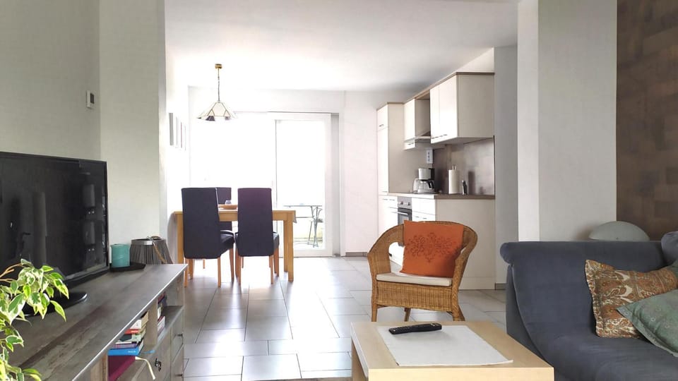 Kitchen or kitchenette, Living room, Dining area