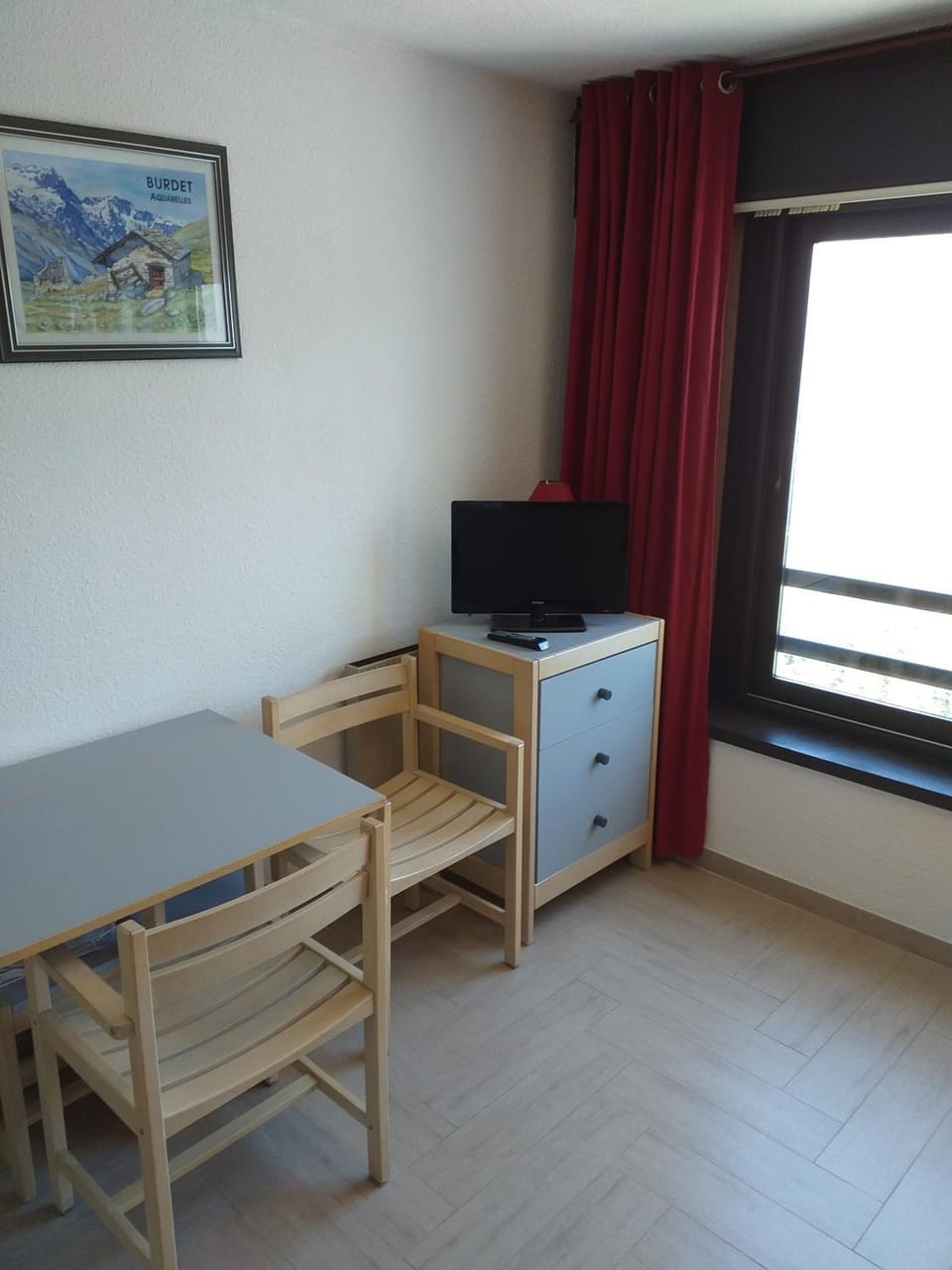 TV and multimedia, Dining area
