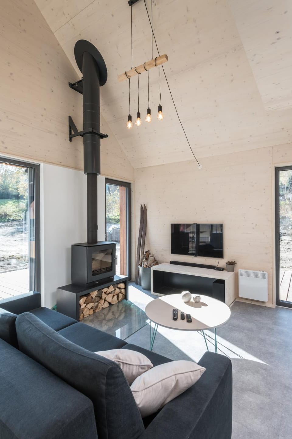 TV and multimedia, Living room