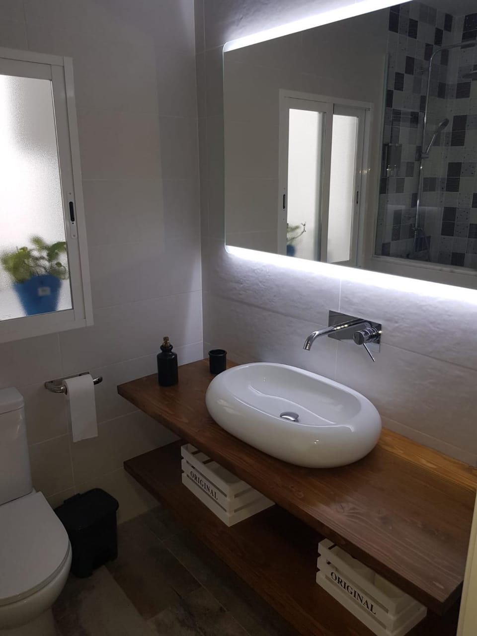 Toilet, Bathroom