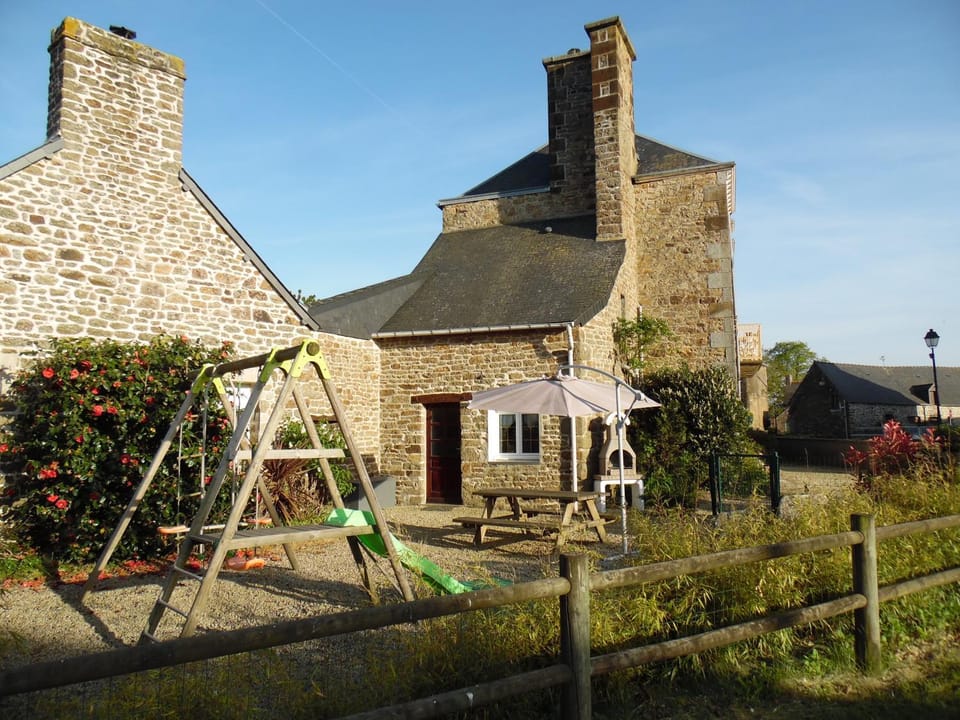 Patio, BBQ facilities