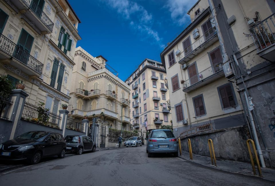 Casa Cavaliere Bed and Breakfast in Naples