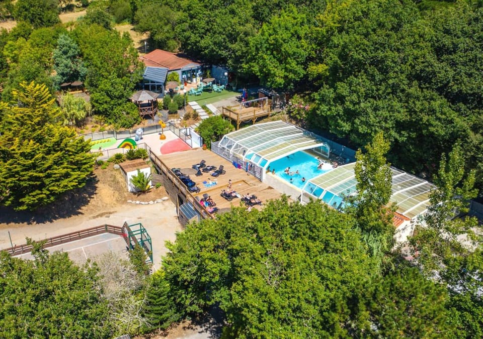 Bird's eye view, Solarium, Aqua park, Swimming pool