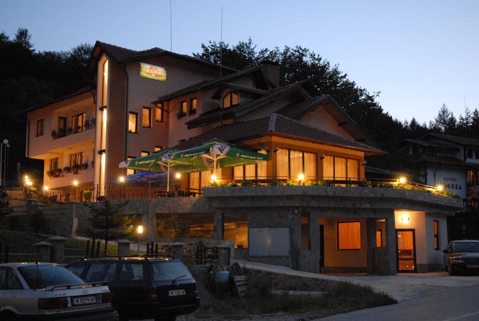 View (from property/room), Food