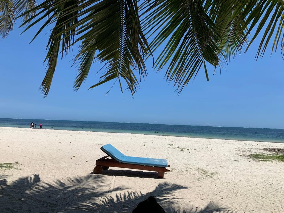 Mombasa Bamburi Beach Studio B11 - Pool & Beach - Sleeps 3 House in Mombasa County
