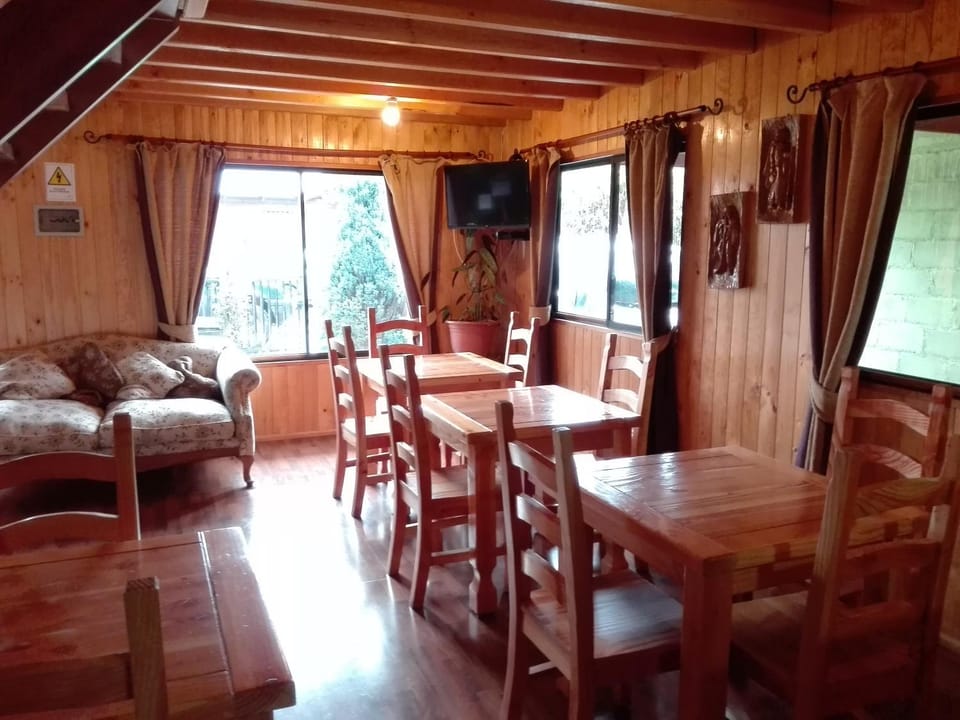 Hostal Monica Hostel in Pucon