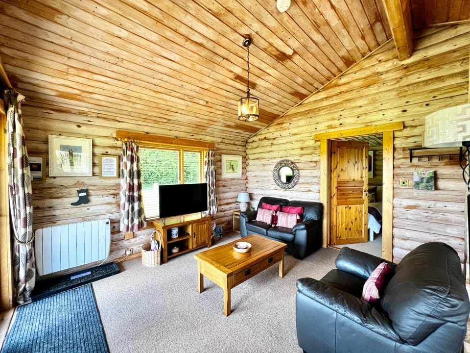 Lindley Log Cabin Cabin in West Lindsey District