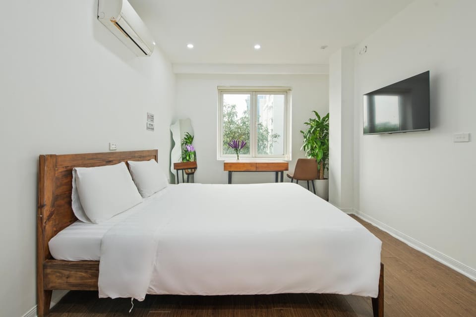TV and multimedia, Photo of the whole room, Bedroom, air conditioner