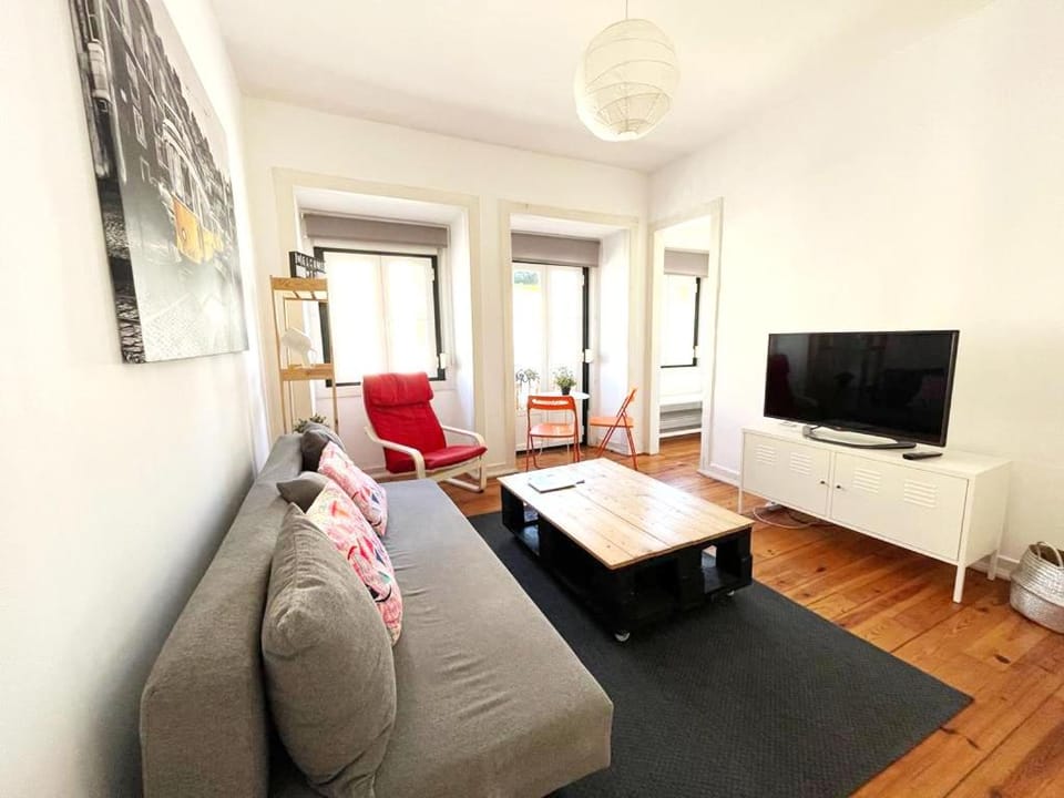 Tram House @ Lx Factory! Apartment in Lisbon