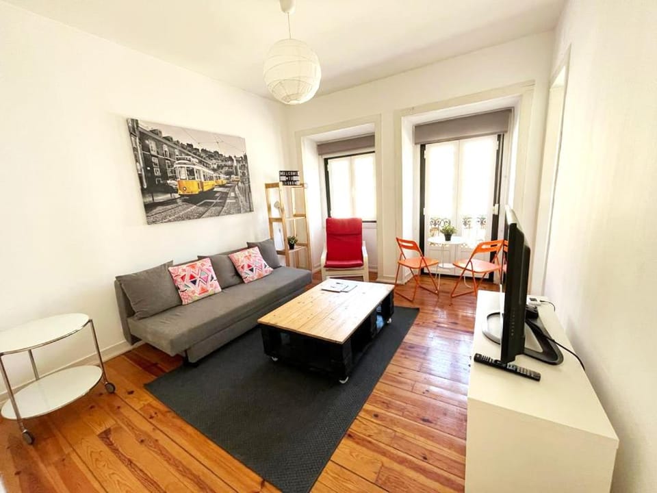 Tram House @ Lx Factory! Apartment in Lisbon