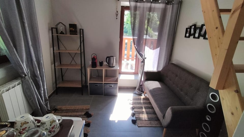 Balcony/Terrace, Seating area