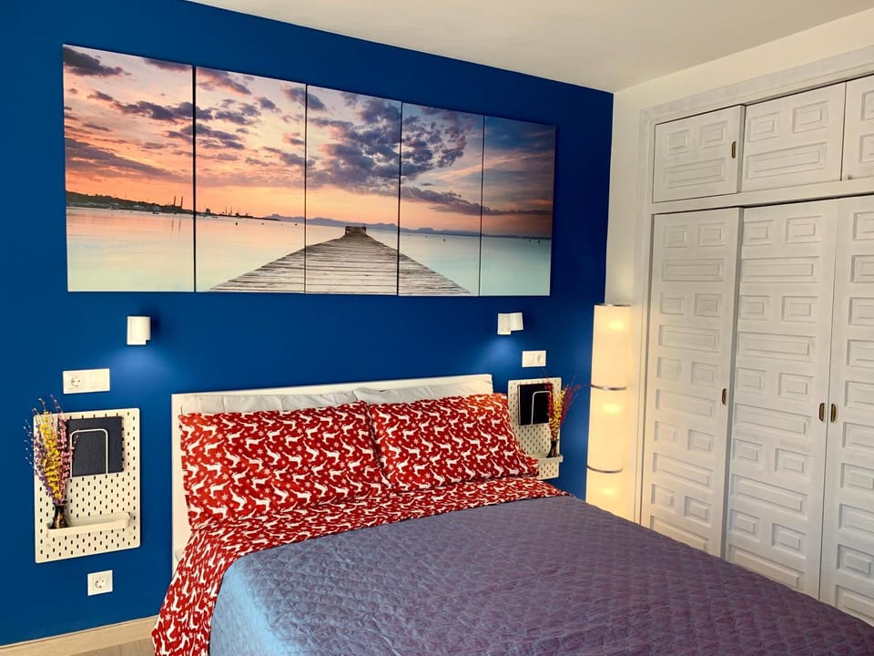 Bed, Bedroom