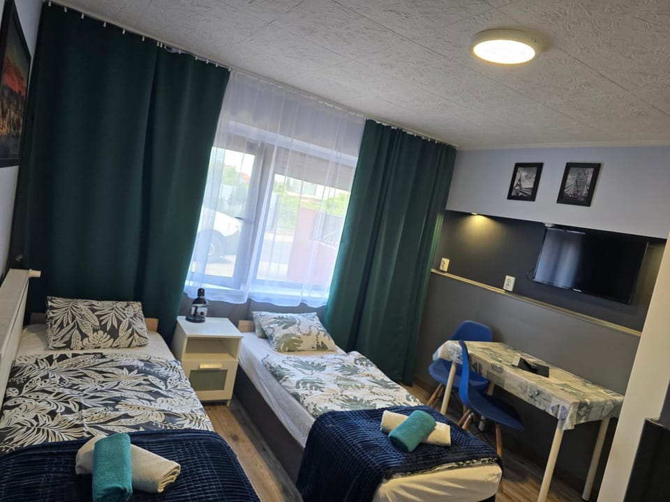 Eldom-Noclegi Pracownicze Daleka 12 Vacation rental in Greater Poland Voivodeship