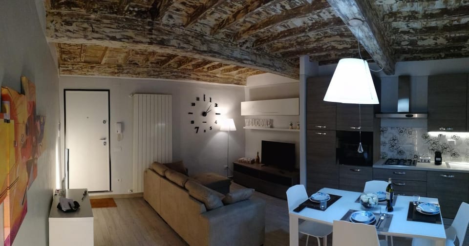 Bed, Living room, Dining area
