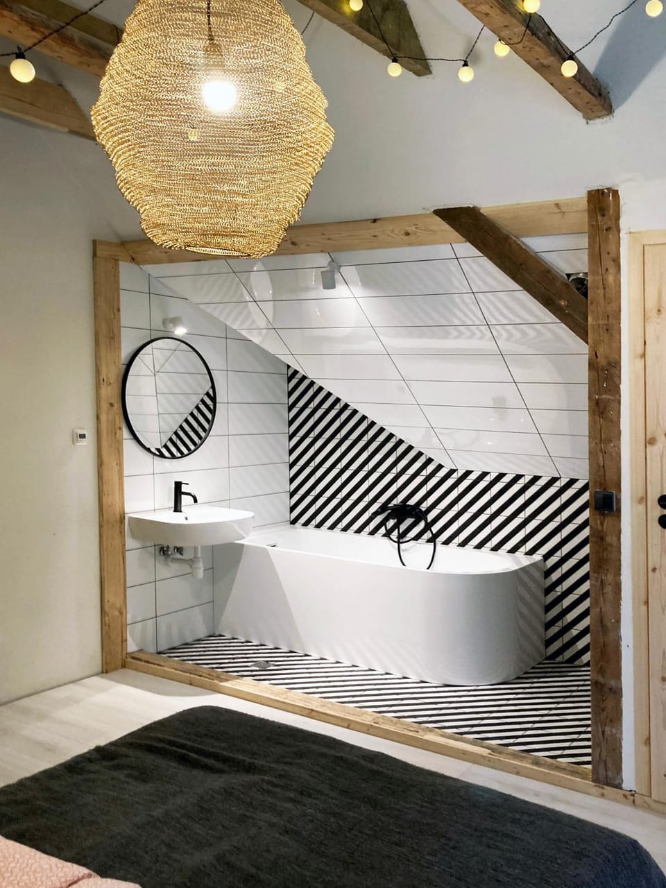 Bathroom, Bath