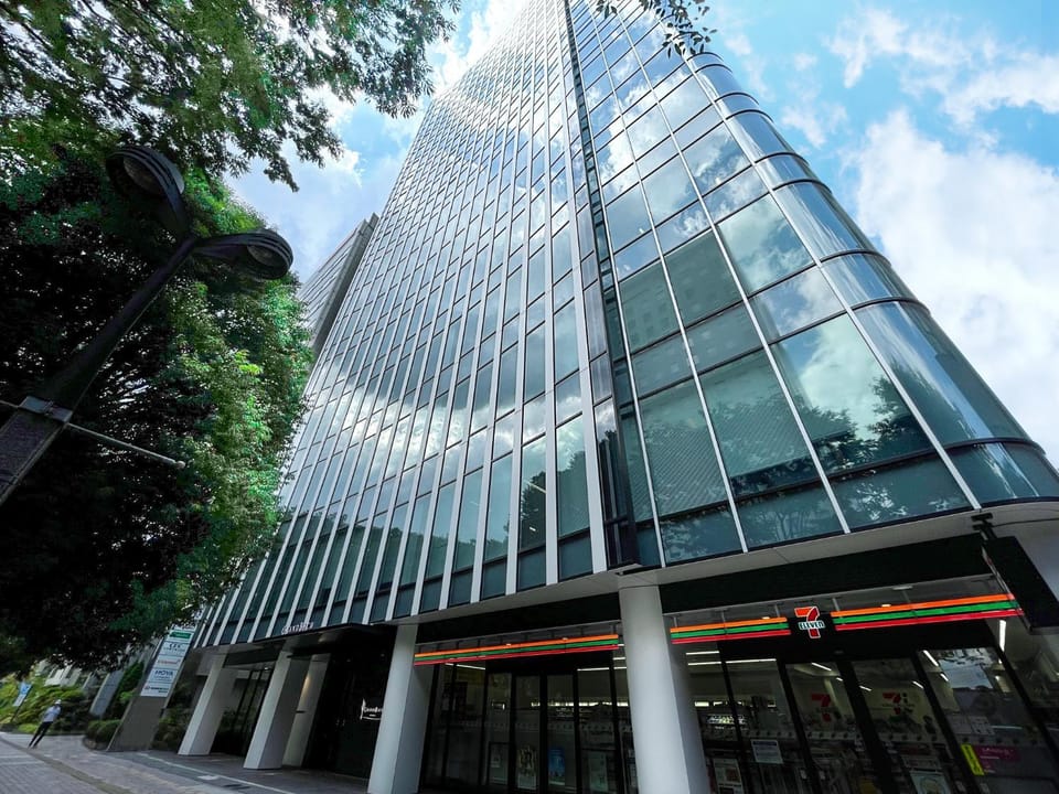 Property building, Day