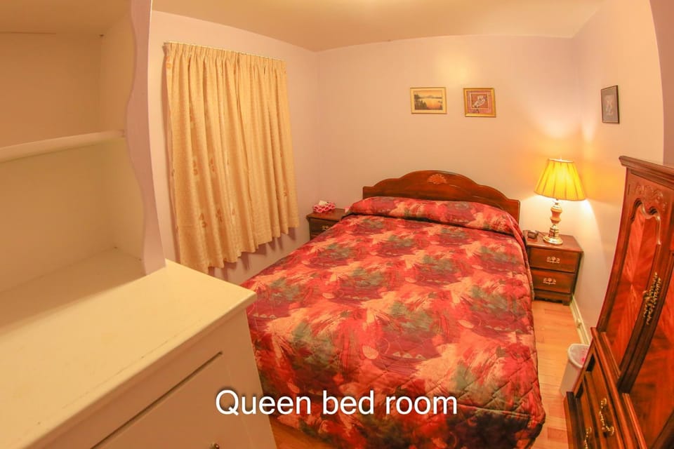 Comfort Home Toronto Bed and Breakfast in Toronto