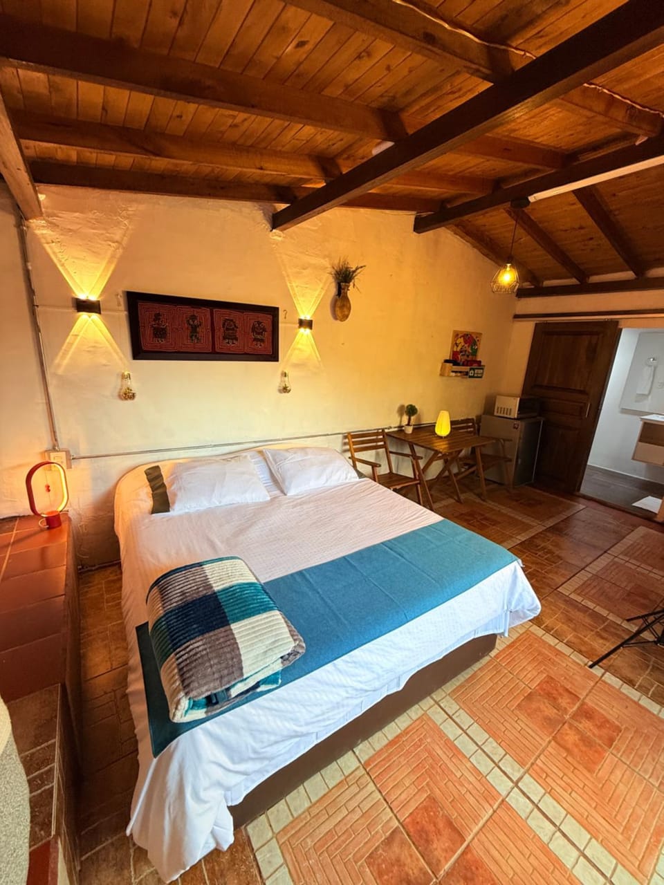 Bed, Photo of the whole room