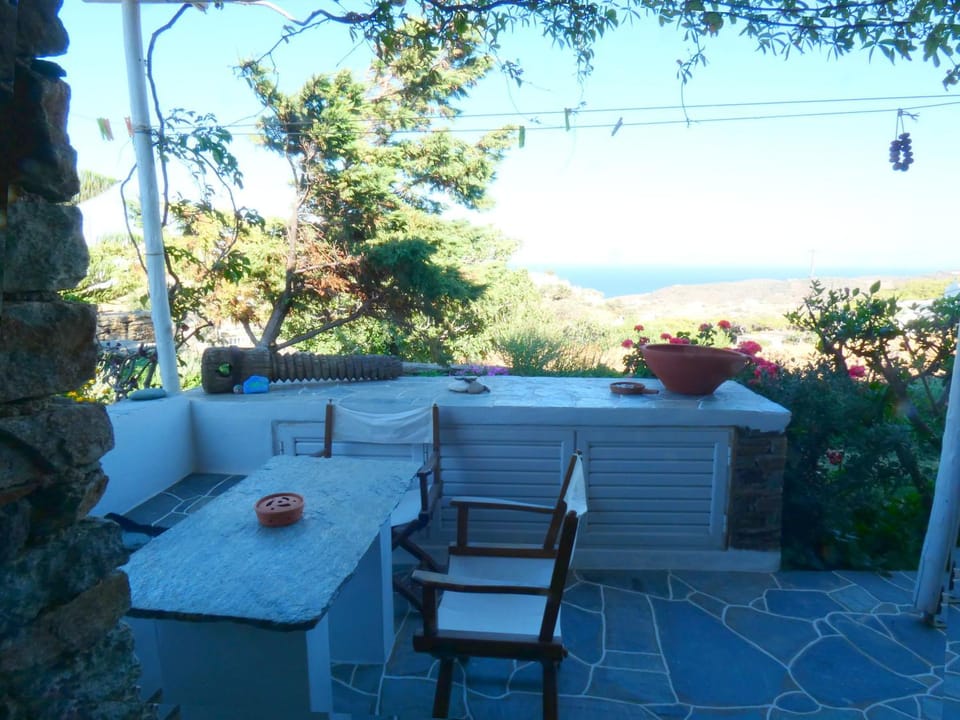 Patio, Day, Natural landscape, Garden, View (from property/room), Balcony/Terrace, Garden view, Mountain view, Sea view